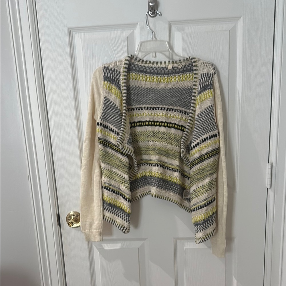 Moth Anthropologie Cream and Gray Cardigan Sweater Relaxed Fit size small